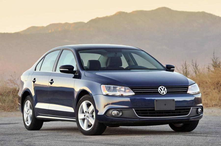  Volkswagen Jetta TDi 2011 года  (фото 35 из 120)